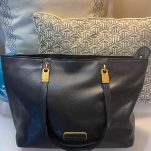 MARC by MARC JACOBS BLK Leather Tote